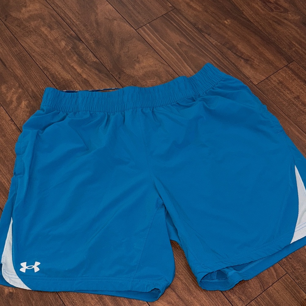 Men’s under armour shorts